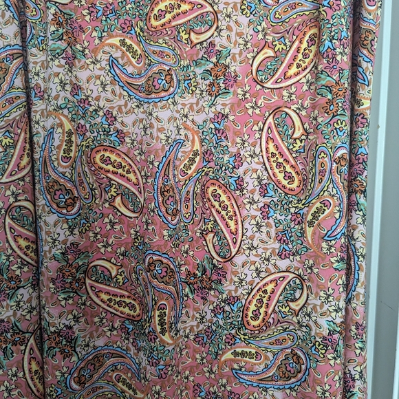 SLEEVELESS SWING DRESS - Picture 3 of 6